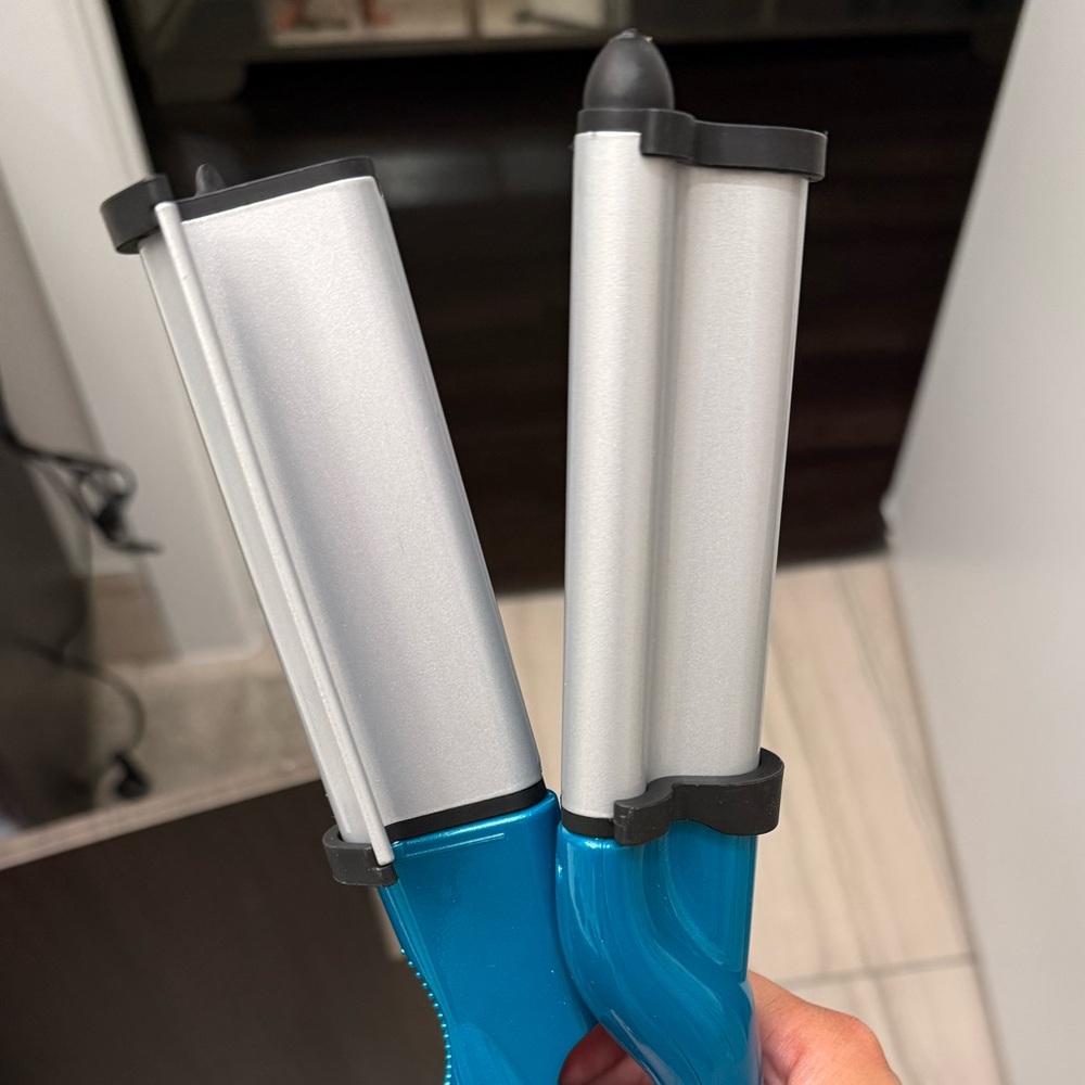 Bed Head Wave Artist Hair Waver - Picture 6 of 12